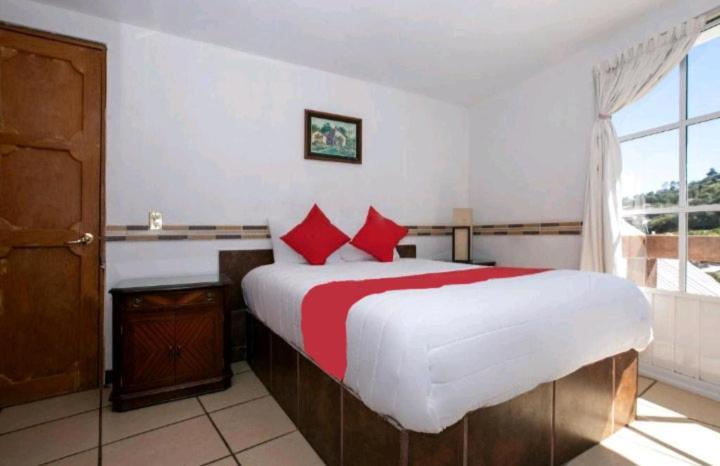 Hotel Real Cortes Mineral del Monte Exteriör bild